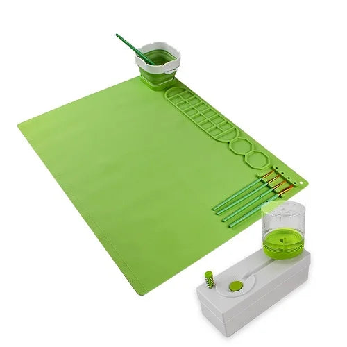 silicone painting mat with foldable cup and paintbrushes 7